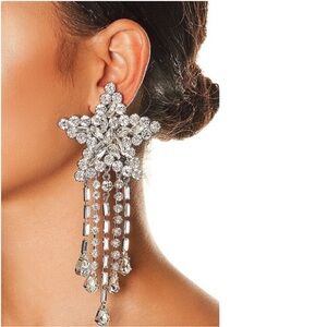 ALESSANDRA RICH Crystal
Star Earrings
